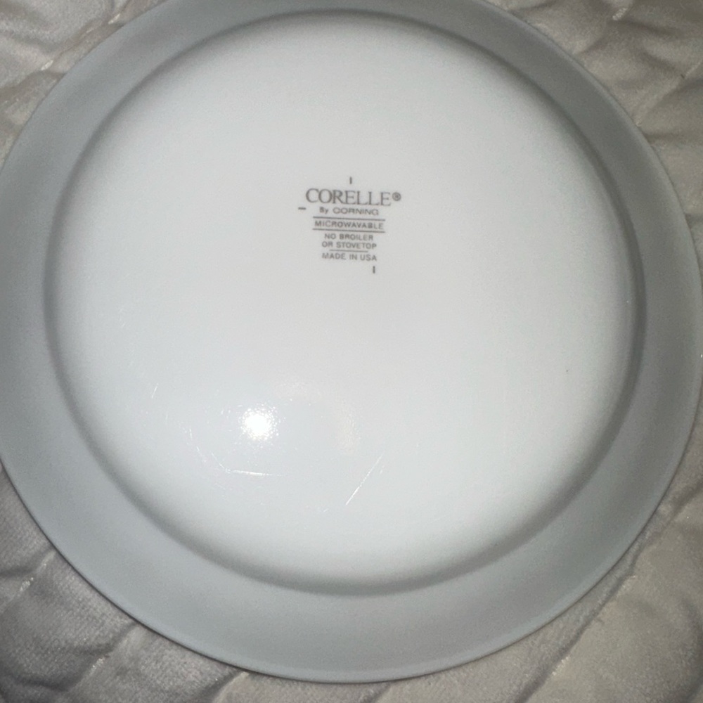Corelle My Garden Plates - Picture 3 of 7